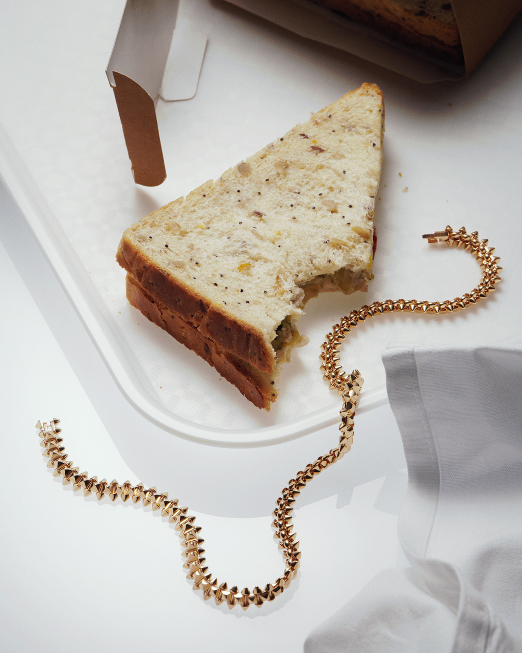 CR FASHION BOOK - Set Design by ANNA PIASEK